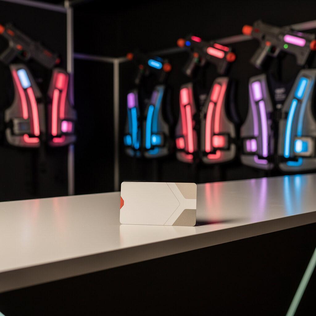 Gutschein für eine Person: OUTGUN-Lasertag verschenken – JunggesellenabschiedsProfi (OUTGUN Lasertag)